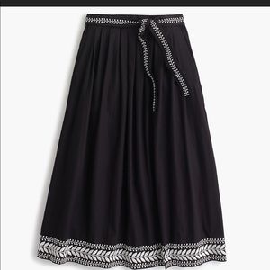 CLOSET CLEAROUT! WILL BE DONATED! JCrew Embroidered Skirt